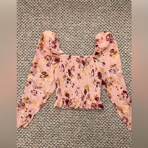 Express Xs floral Top .